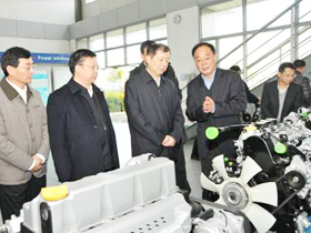 “智能制造”  助推云内动力快速发展的新引擎—国家工信部刘利华副部长一行到公司调研